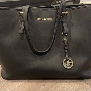 Michael Kors Tote